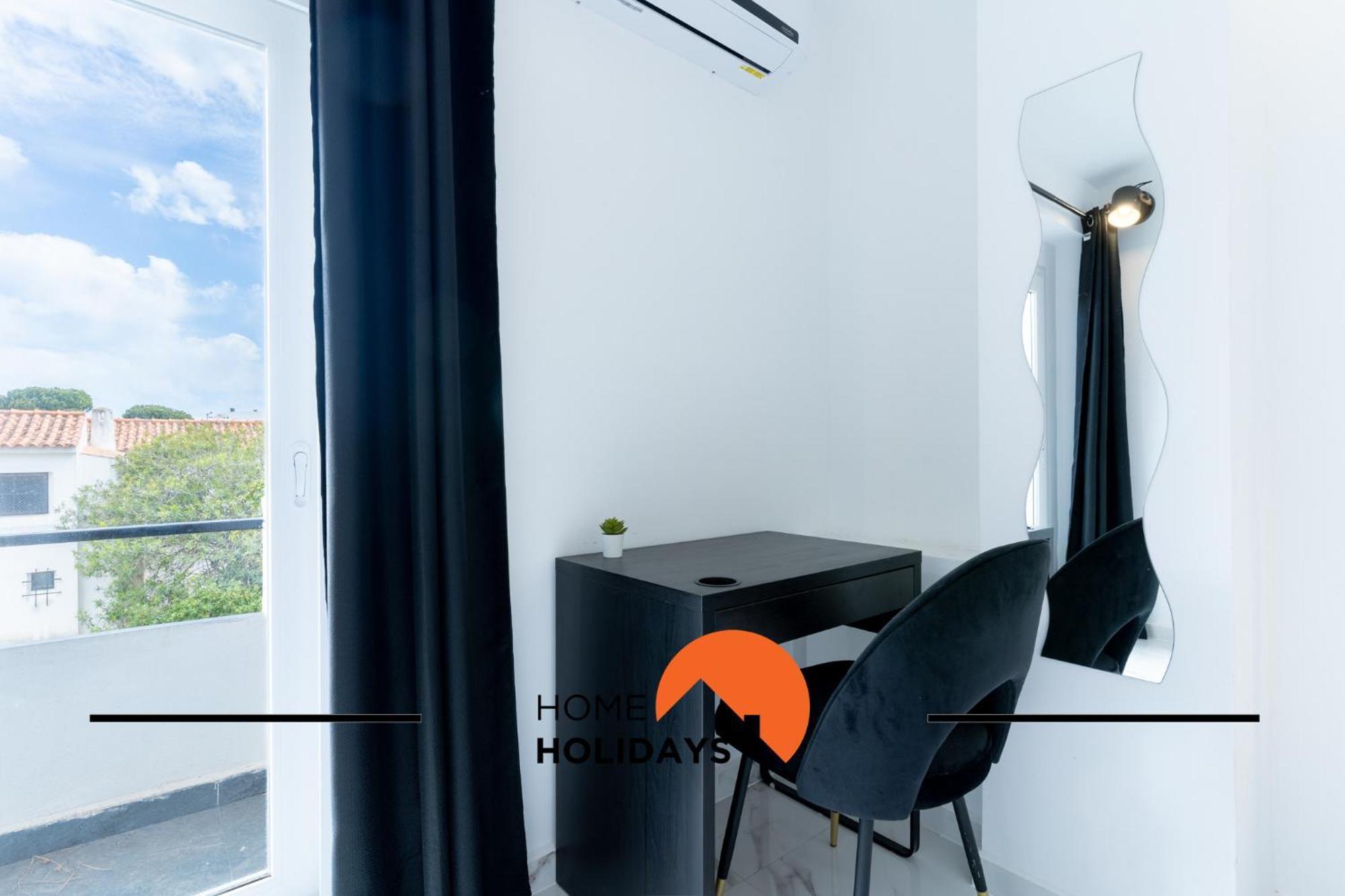 #266 Luxurious Bellagio Villa Albufeira